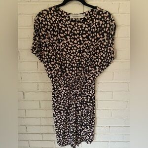 Chic Black and Pink Patterned Dress